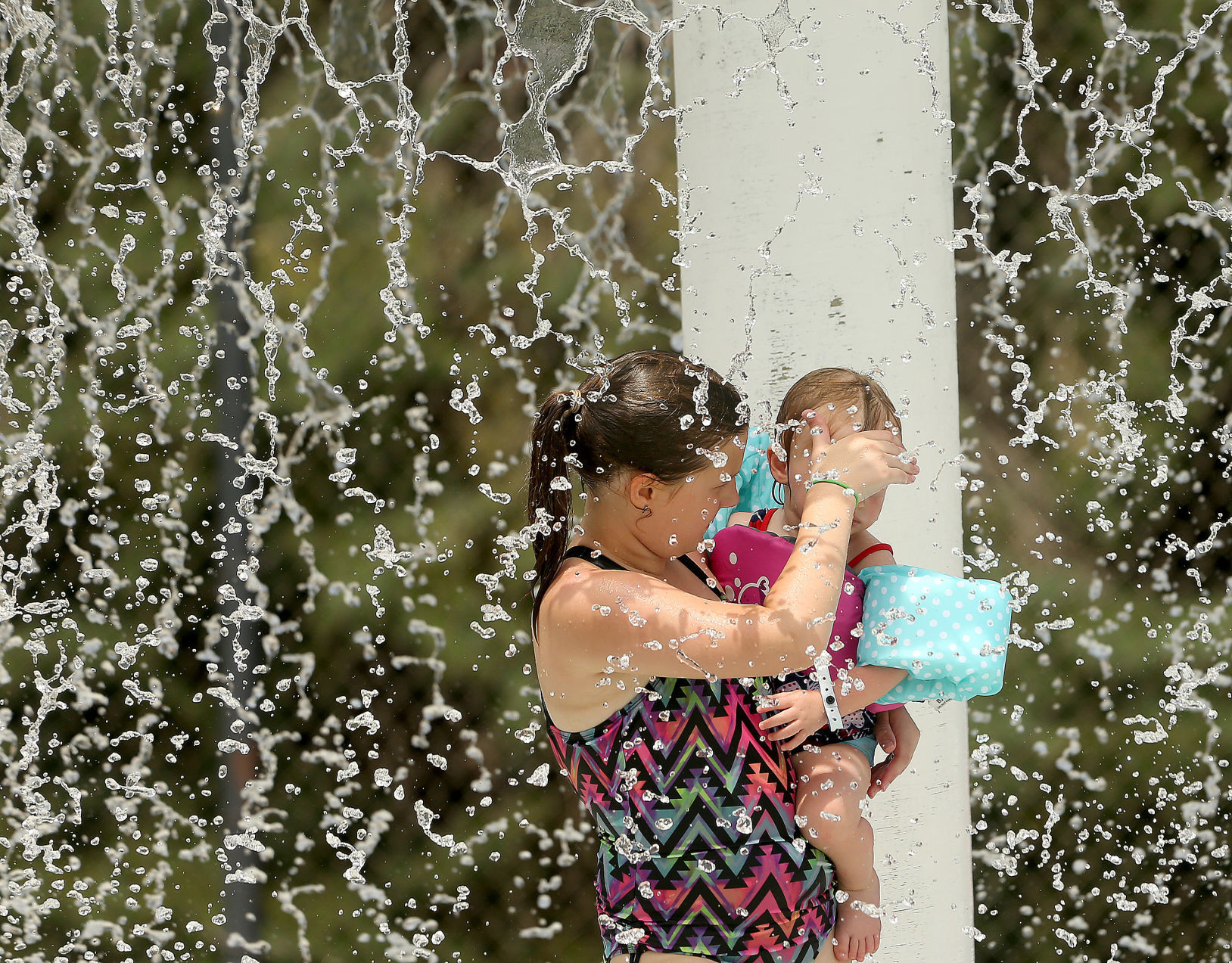 061718-qct-qca-Splash-landing-005